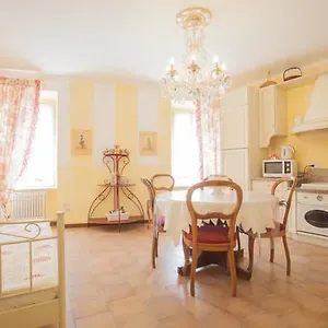 Relais De La Place , Desenzano del Garda Italia